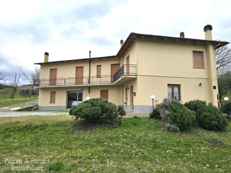 5 Bedrooms Villa for sale in Chianciano Terme [799891] | Gate-away®
