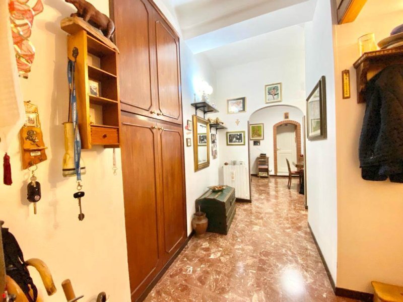 Onafhankelijk appartement in Castelnuovo Magra