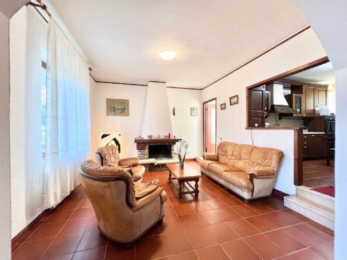 Self-contained apartment in La Spezia