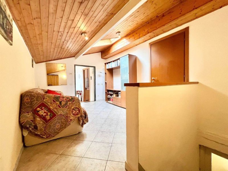 Self-contained apartment in La Spezia