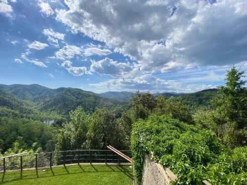 Himmel/Erde in Borghetto di Vara