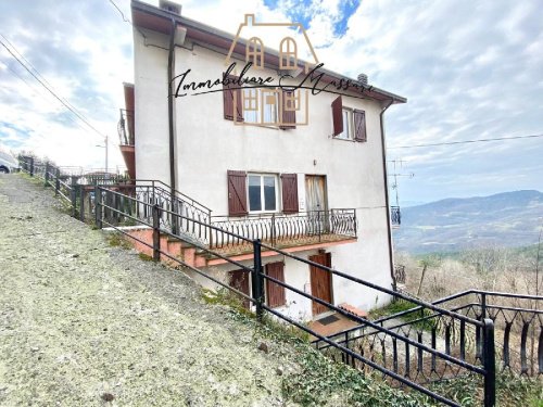 Rocchetta di Vara公寓