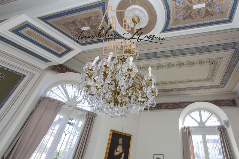 Inmueble comercial en La Spezia