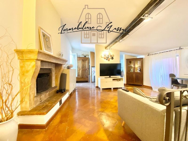 韦扎诺利古雷公寓