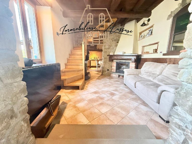 Maison jumelée à Beverone