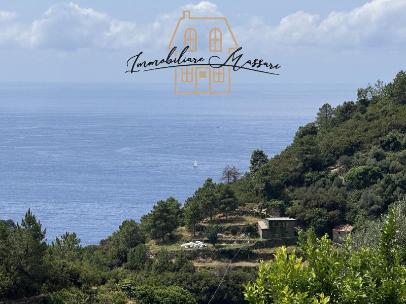 里奥马焦雷公寓