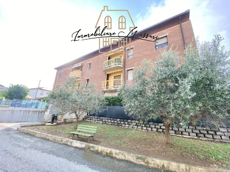 Квартира в Санто-Стефано-ди-Магра