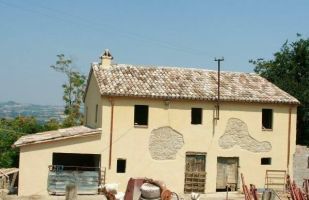 Klein huisje op het platteland in Pesaro