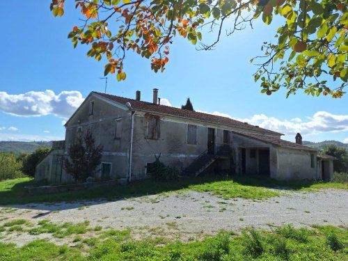 Huis op het platteland in San Lorenzo in Campo