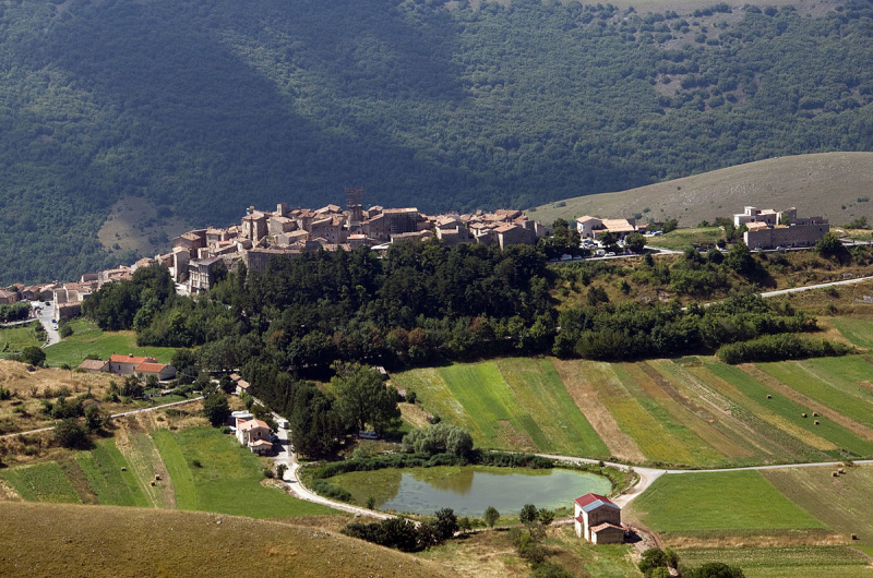 Lägenhet i Santo Stefano di Sessanio