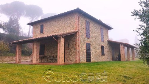 Casolare a Castiglione del Lago