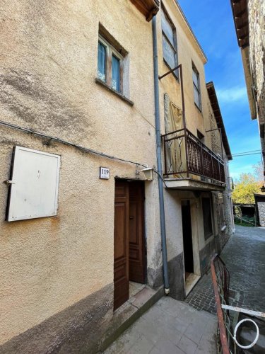 Self-contained apartment in Fiamignano