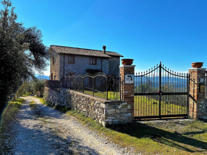 Отдельно стоящий дом в Поджо-Сан-Лоренцо