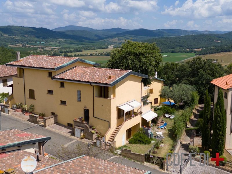 Eigenständiges Appartement in Monterotondo Marittimo