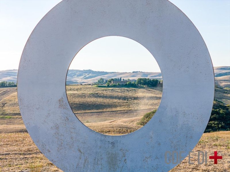 Klein huisje op het platteland in Volterra