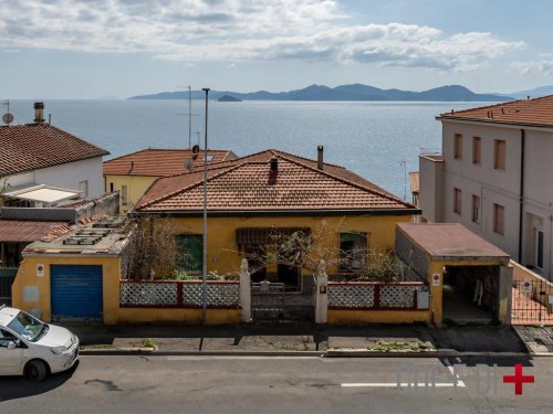 Apartamento independente em Piombino