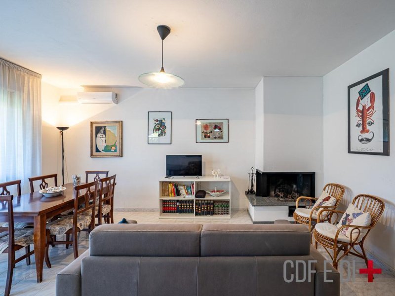 Apartamento independente em Scarlino