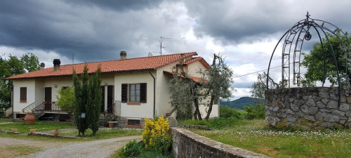 Hus på landet i Montevarchi