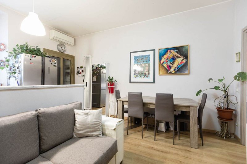 Apartamento em Milão