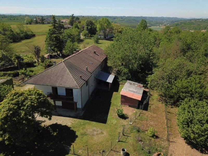 Casa di campagna a Masio