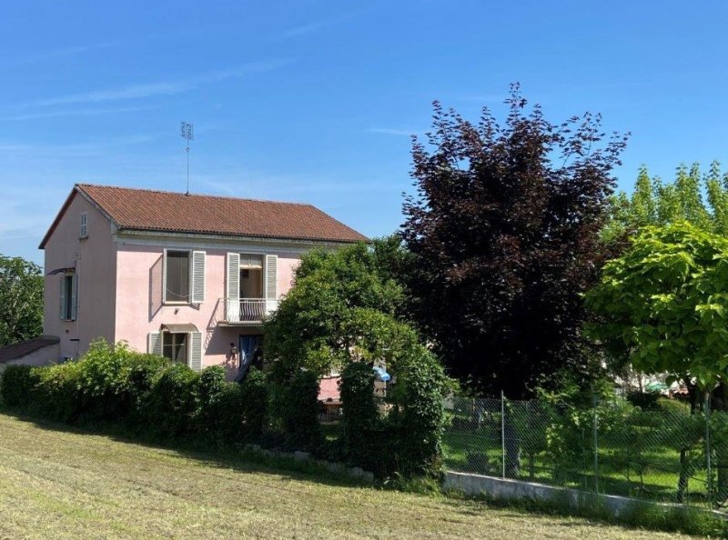 Detached house in Bruno