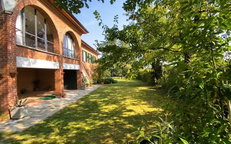 Особняк в Гамалеро