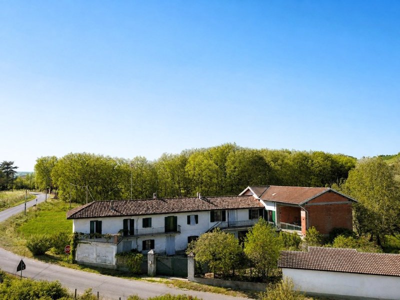 Casa de campo em Rivalta Bormida