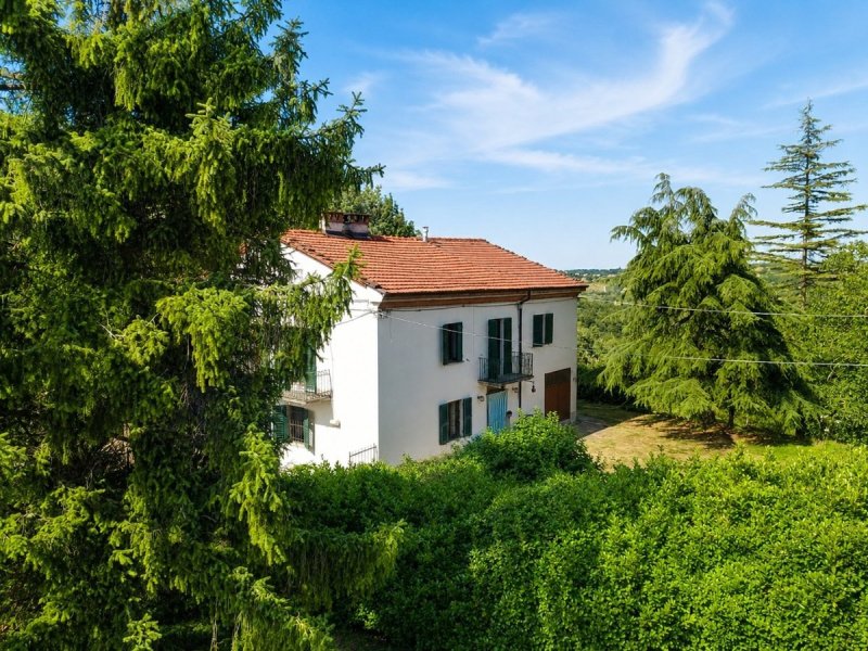Einfamilienhaus in Orsara Bormida