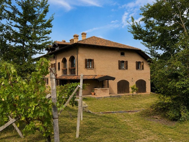Casa di campagna a Fontanile
