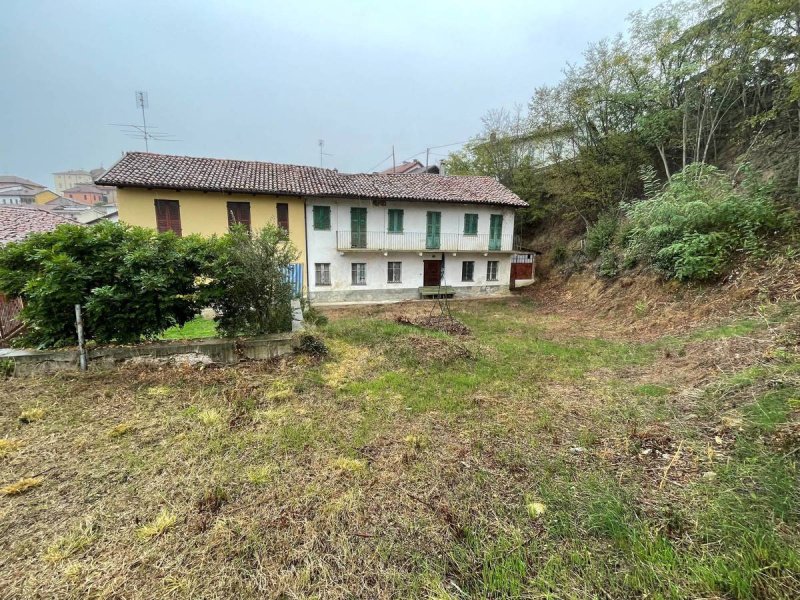 Einfamilienhaus in Rocca d'Arazzo
