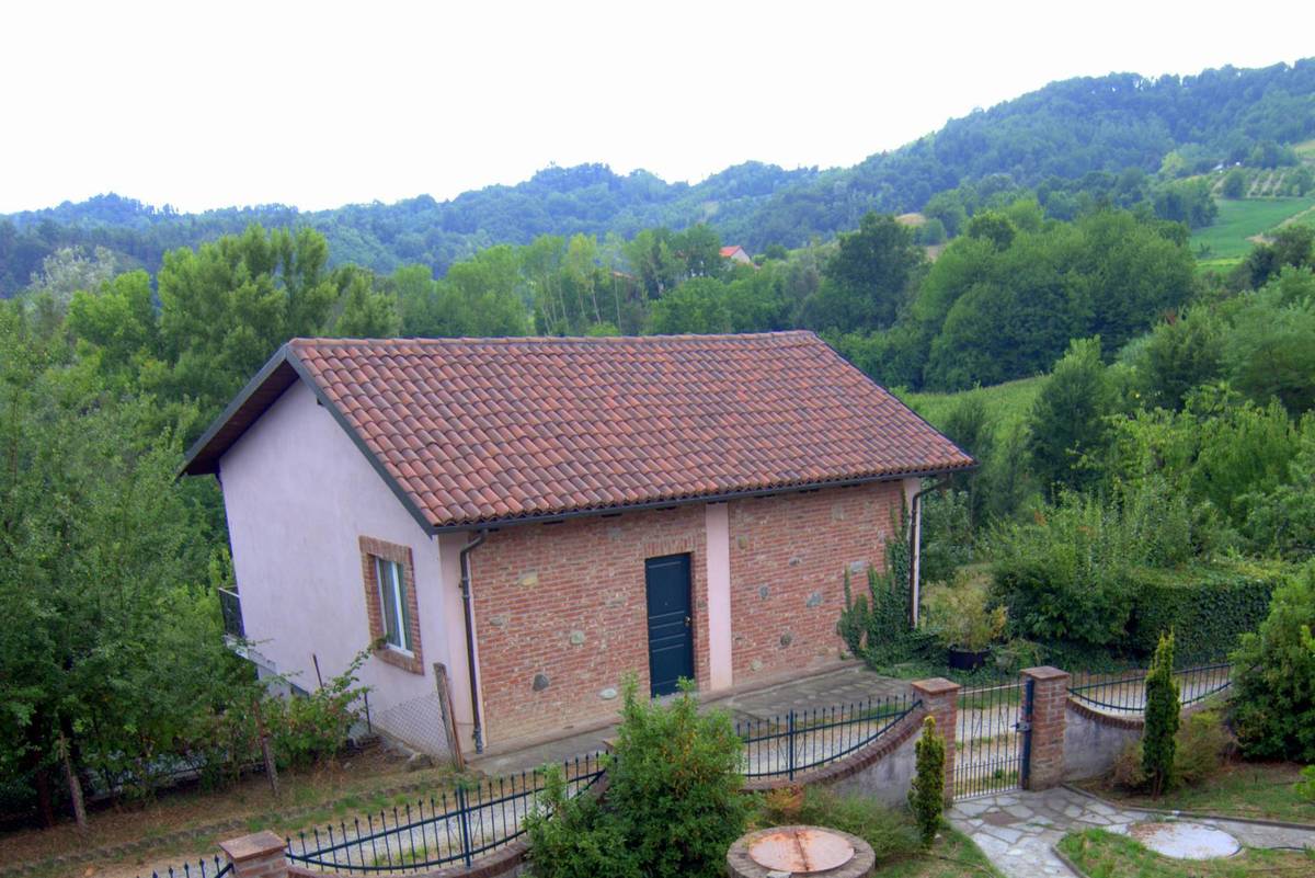1 bedroom country house, 160 m² Albugnano, Asti (province) Montferrat photo 3