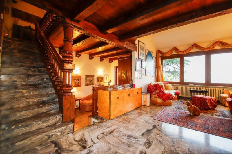 Casa geminada em Moncalieri