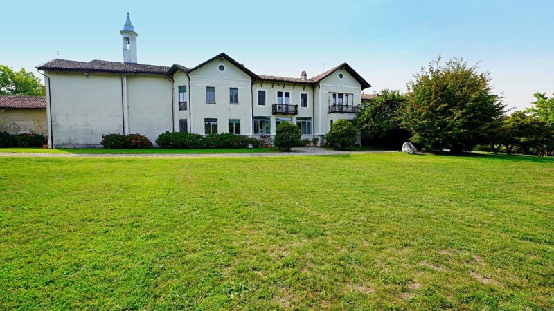 Landhaus in Borgo d'Ale