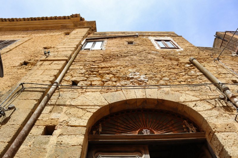 Historisches Appartement in Naro