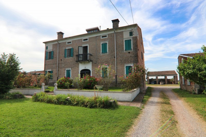 Casa di campagna a Gonzaga