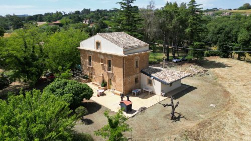 Вилла в Пьяцца-Армерина