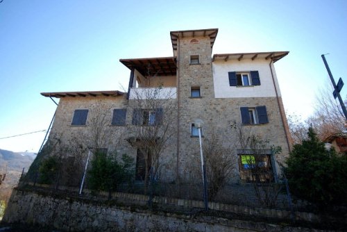 Коммерческая недвижимость в Гриццана-Моранди