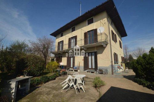 Detached house in Favria