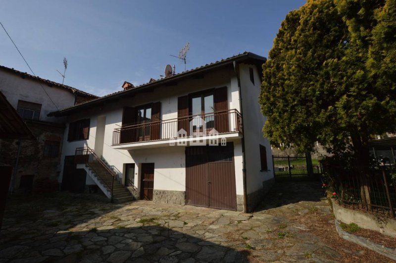 Detached house in Issiglio