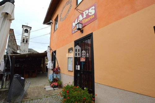 Commercial property in Valchiusa