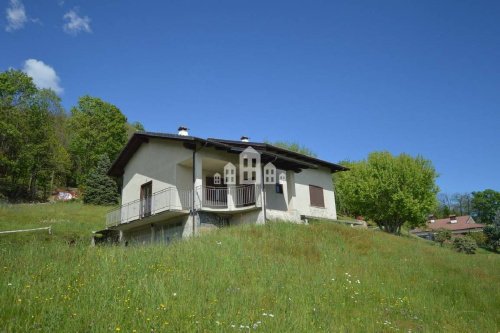 Villa in Val di Chy