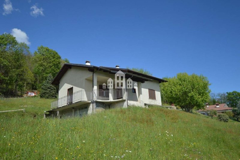 Villa en Val di Chy