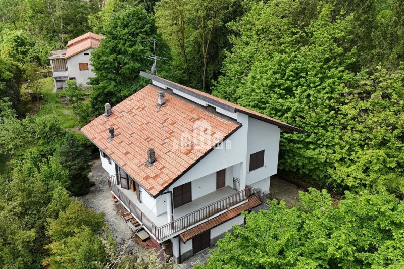 Maison individuelle à Canischio