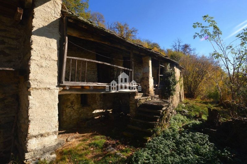 Casa de campo em Valchiusa
