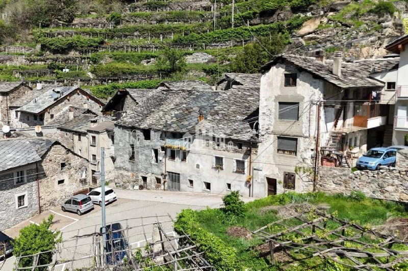 Casa independiente en Carema