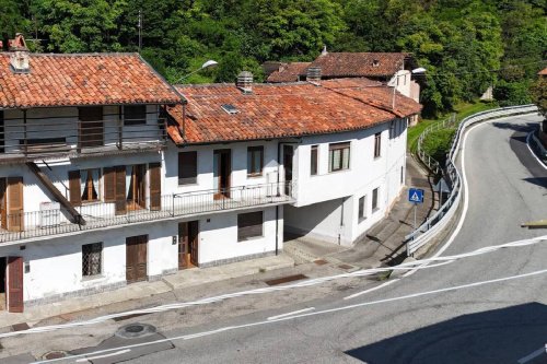 Casa indipendente a Baldissero Canavese