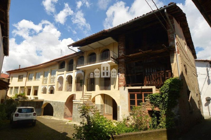 Maison individuelle à Val di Chy