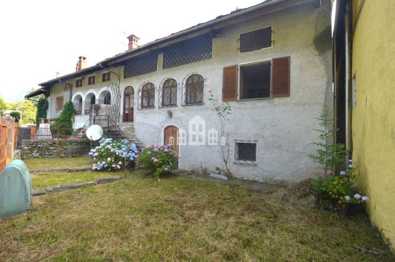 Detached house in Valchiusa