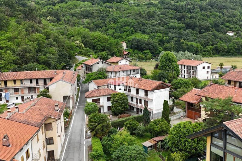 Detached house in Loranzè