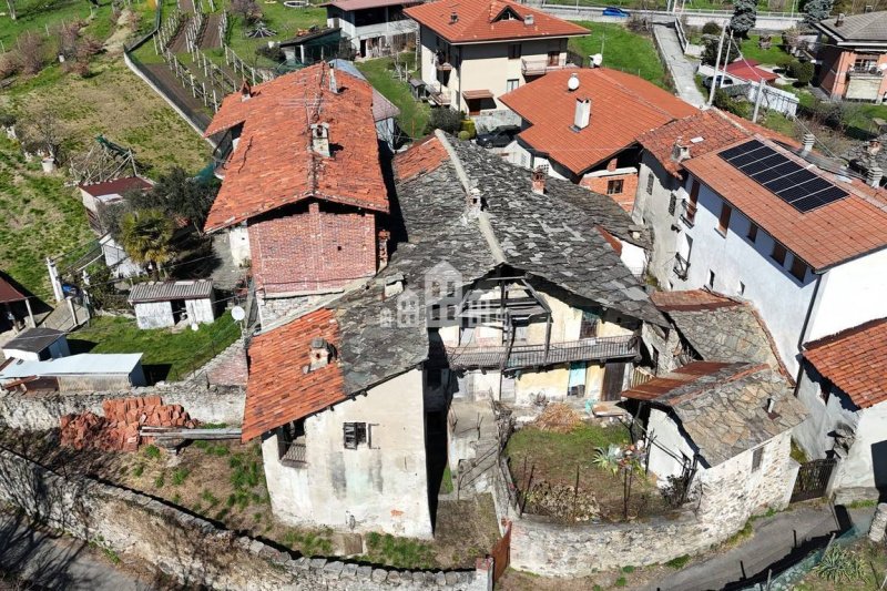 Einfamilienhaus in Cuorgnè